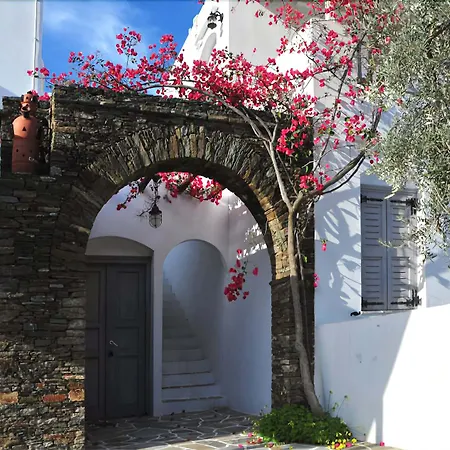Irini Hotel Platis Gialos (Sifnos)