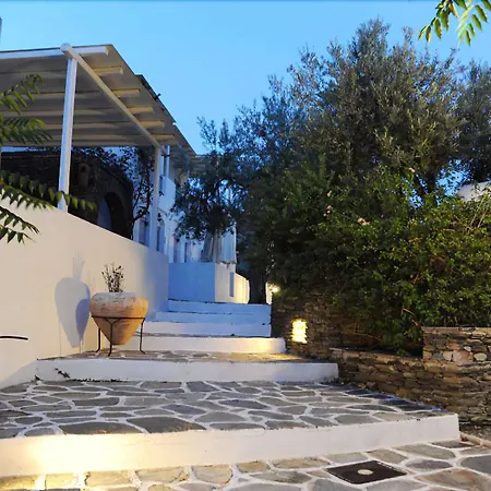 Irini Platis Gialos (Sifnos)
